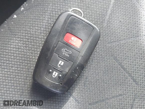 2021 Toyota RAV4 Hybrid XLE with VIN 4T3RWRFV2MU024587, listed as a IAAI auction lot 41496119 with 52,809 mi miles. Bid and sale history available at carsss.com. Image 11.