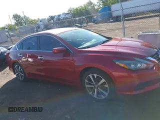 2017 Nissan Altima SR с VIN 1N4AL3APXHC143479, выставлен на аукционе IAAI как лот 42329830 с пробегом 159 960 миль миль и . История ставок и продаж доступна на DreamBid. Изображение 13.