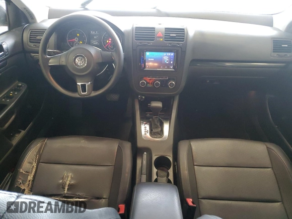 2010 Volkswagen Jetta SE z VIN 3VWRZ7AJ6AM008385, wystawiony jako Copart lot #57527875 z przebiegiem 194 632 mil mil oraz Nie do naprawy • Non repairable. Historia ofert i sprzedaży dostępna na DreamBid. Obrazek 8.