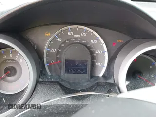 2010 Honda Fit Sport с VIN JHMGE8H4XAC025203, выставлен на аукционе IAAI как лот 42265296 с пробегом 172 352 миль миль и . История ставок и продаж доступна на DreamBid. Изображение 7.