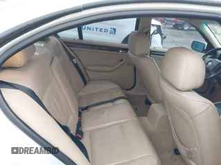 2000 BMW 3 Series 323i z VIN WBAAM3345YFP81628, wystawiony jako IAAI lot #42190751 z przebiegiem 135 970 mil mil oraz . Historia ofert i sprzedaży dostępna na DreamBid. Obrazek 8.
