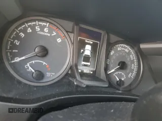 2021 Toyota Tacoma 4WD SR5 with VIN 5TFDZ5BN8MX062787, listed as a Copart auction lot 82918264 with 59,351 mi miles and Salvage Title. Bid and sale history available at carsss.com. Image 9.