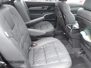 2024 Kia Telluride SX Prestige X-Pro with VIN 5XYP5DGC8RG520090, listed as a IAAI auction lot 42391085 with 9,513 mi miles and . Bid and sale history available at DreamBid. Image 8.
