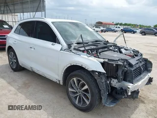 2022 Audi Q5 S line Premium Plus z VIN WA1EAAFY0N2133918, wystawiony jako IAAI lot #42075042 z przebiegiem 54 322 mil mil oraz . Historia ofert i sprzedaży dostępna na DreamBid. Obrazek 1.