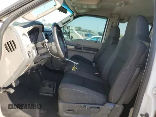 2008 Ford Super Duty F-250 SRW XL with VIN 1FTSW21R18ED51921, listed as a Copart auction lot 52597475 with 195,635 mi miles and Salvage Title. Bid and sale history available at carsss.com. Image 7.