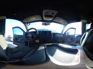 2004 Chevrolet Silverado 1500 with VIN 1GCEK19T54E256730, listed as a IAAI auction lot 41685840 with 281,979 mi miles and . Bid and sale history available at DreamBid. Image 19.