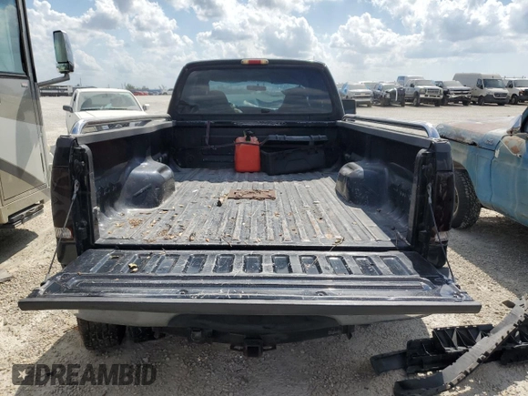 2006 Ford F-350 with VIN 1FTWX32Y66EB25977, listed as a Copart auction lot 44701095 with 111,763 mi miles and Salvage title. Bid and sale history available at DreamBid. Image 6.