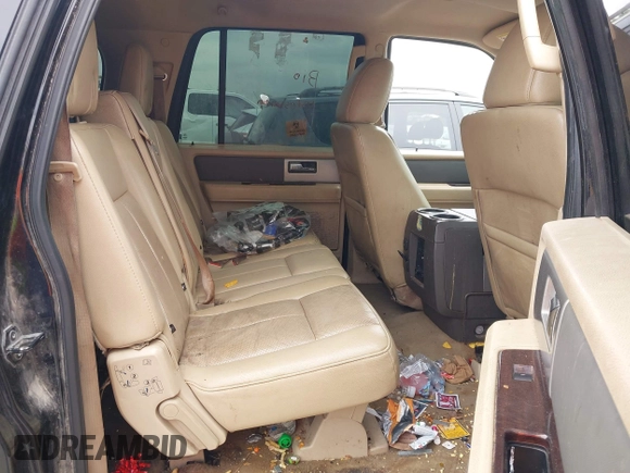 2014 Ford Expedition Max XLT с VIN 1FMJK1J52EEF39160, выставлен на аукционе IAAI как лот 42266091 с пробегом 228 180 миль миль и . История ставок и продаж доступна на DreamBid. Изображение 8.