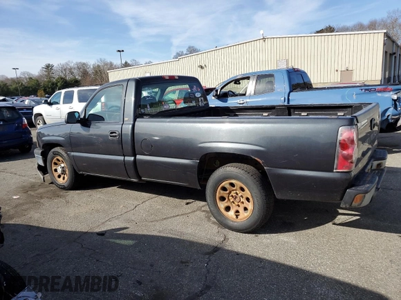 2005 Chevrolet Silverado 1500 Work Truck z VIN 1GCEC14X95Z105147, wystawiony jako Copart lot #45899345 z przebiegiem 121 210 mil mil oraz Szkoda całkowita • Salvage title. Historia ofert i sprzedaży dostępna na DreamBid. Obrazek 2.