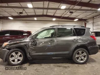 2011 Toyota RAV4 Sport z VIN 2T3RF4DV9BW093683, wystawiony jako IAAI lot #42548342 z przebiegiem 122 023 mil mil oraz . Historia ofert i sprzedaży dostępna na DreamBid. Obrazek 6.