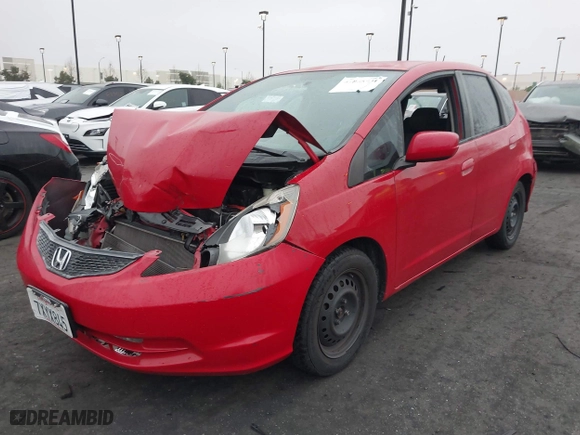 2013 Honda Fit with VIN JHMGE8H3XDC034737, listed as a IAAI auction lot 41865531 with 91,747 mi miles. Bid and sale history available at carsss.com. Image 17.