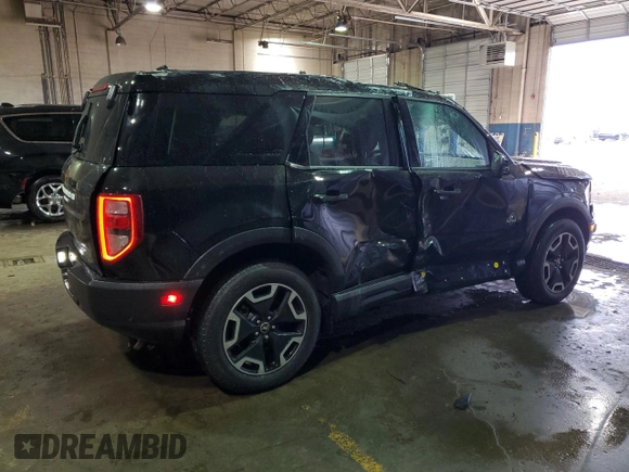 2024 Ford Bronco Sport Outer Banks z VIN 3FMCR9C69RRE32506, wystawiony jako Copart lot #50443075 z przebiegiem 4 688 mil mil oraz Nie do naprawy • Non repairable. Historia ofert i sprzedaży dostępna na DreamBid. Obrazek 3.