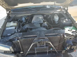 2005 Chevrolet Silverado 1500HD LS z VIN 1GCGK13U75F860057, wystawiony jako Copart lot #73538504 z przebiegiem 135 742 mil mil oraz Czysty tytuł • Clean title. Historia ofert i sprzedaży dostępna na DreamBid. Obrazek 11.