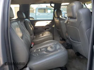 2006 GMC Yukon XL SLT with VIN 1GKEC16Z66J125150, listed as a Copart auction lot 88676205 with 211,564 mi miles and Salvage Title. Bid and sale history available at carsss.com. Image 11.