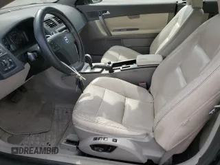 2010 Volvo C70 with VIN YV1672MC4AJ093259, listed as a Copart auction lot 54102895 with 151,914 mi miles and Clean Title. Bid and sale history available at carsss.com. Image 7.