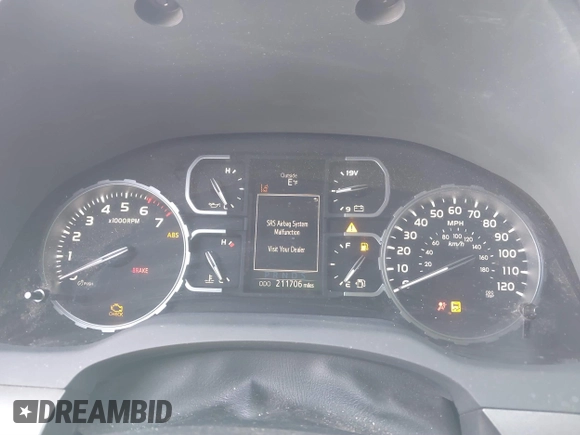 2018 Toyota Tundra 2WD SR5 with VIN 5TFEY5F12JX229395, listed as a IAAI auction lot 41860401 with 211,706 mi miles. Bid and sale history available at carsss.com. Image 7.