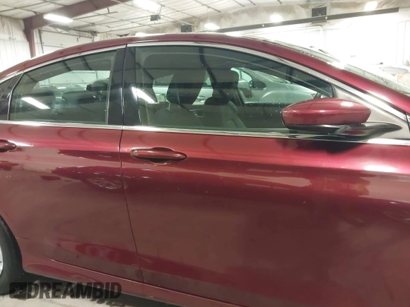 2016 Chrysler 200 Limited with VIN 1C3CCCAB6GN154512, listed as a IAAI auction lot 41408938 with 119,793 mi miles. Bid and sale history available at carsss.com. Image 14.