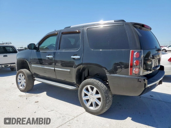 2014 GMC Yukon Denali with VIN 1GKS2EEF2ER173989, listed as a Copart auction lot 50185925 with 176,586 mi miles and Clean Title. Bid and sale history available at carsss.com. Image 2.