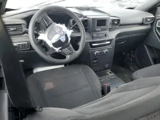 2022 Ford Police Interceptor Utility z VIN 1FM5K8AB2NGA58118, wystawiony jako Copart lot #54846645 z przebiegiem Nie podano mil oraz Szkody całkowita. Historia ofert i sprzedaży dostępna na DreamBid. Obrazek 8.