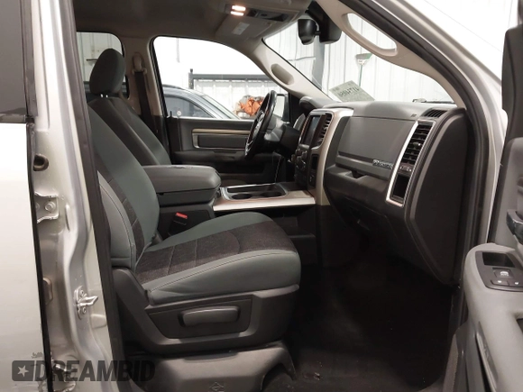 2018 Ram 1500 Big Horn with VIN 3C6RR7LT3JG227148, listed as a IAAI auction lot 41734050 with 79,004 mi miles. Bid and sale history available at carsss.com. Image 5.