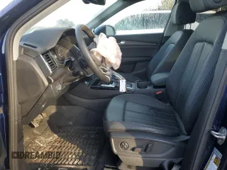 2023 Audi Q5 S line Premium with VIN WA1GAAFY1P2118579, listed as a Copart auction lot 43068015 with 15,662 mi miles and Salvage title. Bid and sale history available at DreamBid. Image 7.