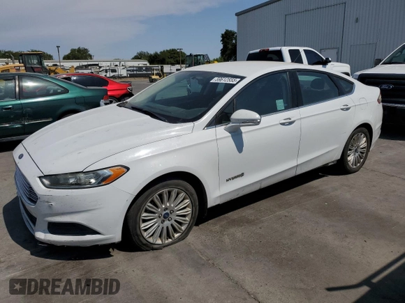 2014 Ford Fusion SE Hybrid with VIN 3FA6P0LU0ER114503, listed as a Copart auction lot 59612555 with 251,834 mi miles and Salvage title. Bid and sale history available at DreamBid. Image 1.