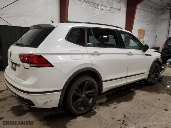 2023 Volkswagen Tiguan SE R-Line Black with VIN 3VV8B7AX4PM135217, listed as a Copart auction lot 47221635 with 19,676 mi miles and Salvage Title. Bid and sale history available at carsss.com. Image 3.