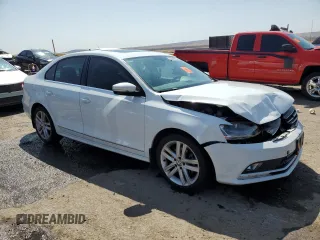 2017 Volkswagen Jetta SEL z VIN 3VWL17AJXHM282017, wystawiony jako Copart lot #52349335 z przebiegiem 107 933 mil mil oraz Szkoda całkowita • Salvage title. Historia ofert i sprzedaży dostępna na DreamBid. Obrazek 4.