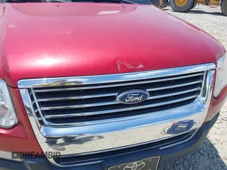 2007 Ford Explorer XLT with VIN 1FMEU73E67UB28736, listed as a IAAI auction lot 42160256 with 136,796 mi miles. Bid and sale history available at carsss.com. Image 6.