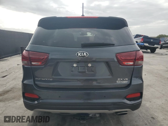 2020 Kia Sorento EX with VIN 5XYPH4A50LG676598, listed as a Copart auction lot 62464235 with 135,579 mi miles and Non repairable. Bid and sale history available at DreamBid. Image 6.