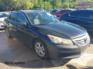 2012 Honda Accord LX Premium z VIN 1HGCP2F45CA025426, wystawiony jako IAAI lot #42222013 z przebiegiem 205 501 mil mil oraz . Historia ofert i sprzedaży dostępna na DreamBid. Obrazek 1.