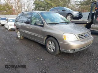 2005 Ford Freestar SES с VIN 2FMZA57695BA72604, выставлен на аукционе IAAI как лот 41582427 с пробегом 196 000 миль миль и . История ставок и продаж доступна на DreamBid. Изображение 1.
