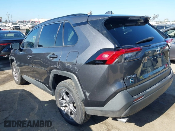 2022 Toyota RAV4 Hybrid XLE with VIN 4T3RWRFV6NU061336, listed as a IAAI auction lot 42518747 with 47,653 mi miles and . Bid and sale history available at DreamBid. Image 3.