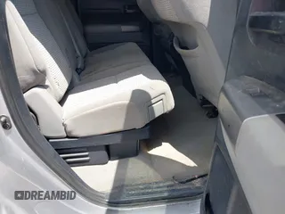2010 Toyota Tundra z VIN 5TFUW5F16AX119032, wystawiony jako IAAI lot #42442454 z przebiegiem 221 804 mil mil oraz . Historia ofert i sprzedaży dostępna na DreamBid. Obrazek 8.