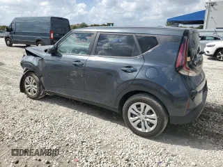 2025 Kia Soul LX with VIN KNDJ23AU8S7249125, listed as a Copart auction lot 51434745 with 6,304 mi miles and Non Repairable. Bid and sale history available at DreamBid. Image 2.