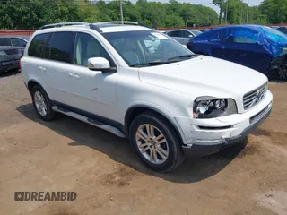 2011 Volvo XC90 I6 with VIN YV4952CZ1B1580321, listed as a IAAI auction lot 42401037 with 167,339 mi miles and . Bid and sale history available at DreamBid. Image 1.