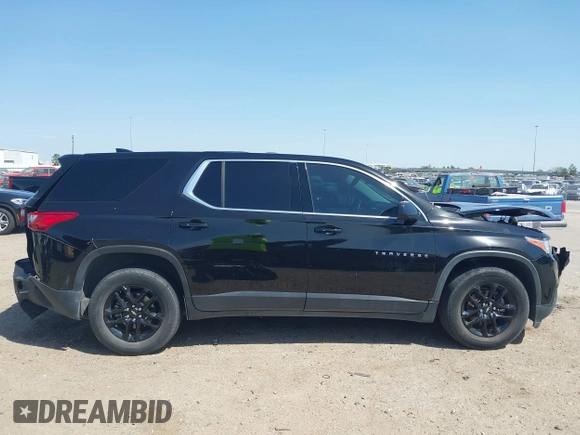 2019 Chevrolet Traverse LS with VIN 1GNERFKW1KJ310856, listed as a IAAI auction lot 41806247 with 88,501 mi miles. Bid and sale history available at carsss.com. Image 13.