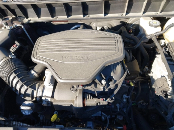 2017 GMC Acadia SLT with VIN 1GKKNMLS6HZ321860, listed as a IAAI auction lot 41679667 with 112,374 mi miles. Bid and sale history available at carsss.com. Image 10.