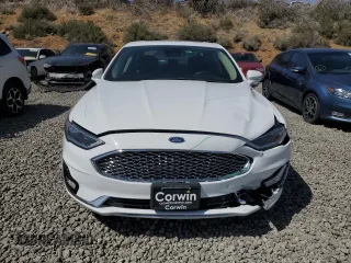 2019 Ford Fusion Titanium with VIN 3FA6P0D92KR184851, listed as a Copart auction lot 52154705 with 62,652 mi miles and Salvage Title. Bid and sale history available at carsss.com. Image 5.