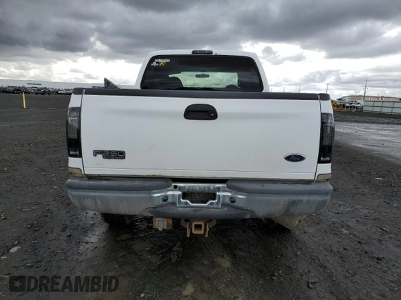 2000 Ford F-250 XL with VIN 1FTNW21FXYEE06157, listed as a Copart auction lot 51273275 with 290,990 mi miles and Salvage title. Bid and sale history available at DreamBid. Image 6.