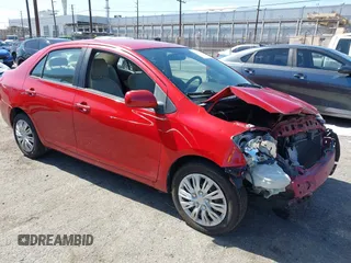 2010 Toyota Yaris с VIN JTDBT4K34A1365047, выставлен на аукционе IAAI как лот 42283384 с пробегом Не указан миль и . История ставок и продаж доступна на DreamBid. Изображение 1.