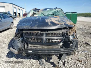 2017 Dodge Journey Crossroad Plus z VIN 3C4PDDGG8HT545942, wystawiony jako Copart lot #53985625 z przebiegiem Nie podano mil oraz Szkoda całkowita • Salvage title. Historia ofert i sprzedaży dostępna na DreamBid. Obrazek 5.