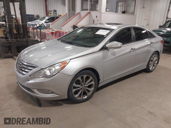 2013 Hyundai Sonata Limited with VIN 5NPEC4AB6DH687028, listed as a IAAI auction lot 41754981 with 140,583 mi miles and . Bid and sale history available at carsss.com. Image 2.