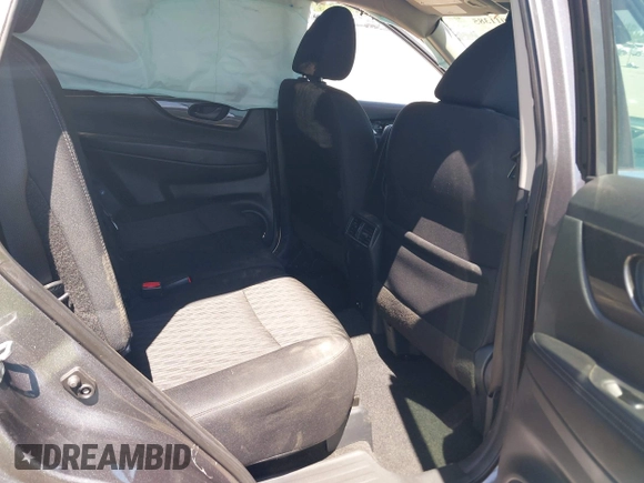 2020 Nissan Rogue S z VIN 5N1AT2MT7LC726013, wystawiony jako IAAI lot #42011385 z przebiegiem 84 522 mil mil oraz . Historia ofert i sprzedaży dostępna na DreamBid. Obrazek 8.