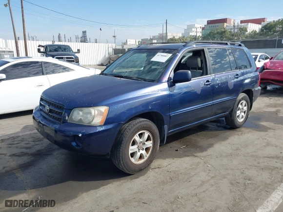 2002 Toyota Highlander with VIN JTEGF21AX20045168, listed as a IAAI auction lot 41700807 with 219,011 mi miles. Bid and sale history available at carsss.com. Image 2.