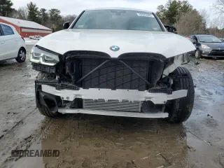 2024 BMW X4 M40i with VIN 5UX43DT00R9T40316, listed as a Copart auction lot 46582885 with 9,335 mi miles and Salvage Title. Bid and sale history available at carsss.com. Image 5.