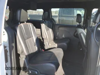 2019 Dodge Grand Caravan GT with VIN 2C4RDGEG5KR600564, listed as a Copart auction lot 47048755 with 123,787 mi miles and Salvage Title. Bid and sale history available at DreamBid. Image 11.