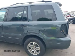 2005 Honda Pilot EX-L with VIN 5FNYF18565B046464, listed as a IAAI auction lot 41879495 with 228,021 mi miles. Bid and sale history available at carsss.com. Image 18.