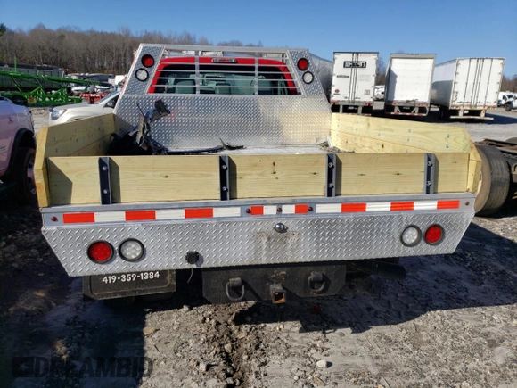 2012 Ford F-350 XL с VIN 1FDRF3HT7CEC67984, выставлен на аукционе Copart как лот 87366774 с пробегом 84 069 миль миль и Списание • Salvage title. История ставок и продаж доступна на DreamBid. Изображение 6.