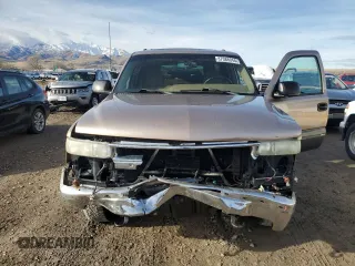 2000 Chevrolet Suburban LS with VIN 3GNFK16T3YG200221, listed as a Copart auction lot 87088044 with 163,716 mi miles and Salvage title. Bid and sale history available at DreamBid. Image 5.